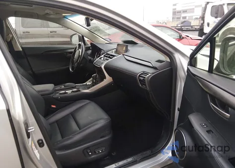 2016 Lexus Nx 200T z USA, uszkodzony, nr VIN JTJYARBZ8G2041178